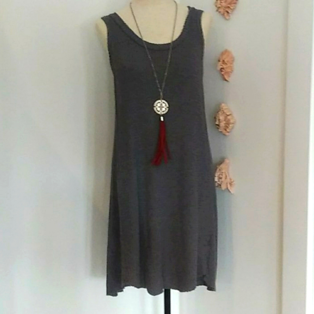 NWT PAPER CRANE WAFFLEWEAVE GRAY SUNDRESS